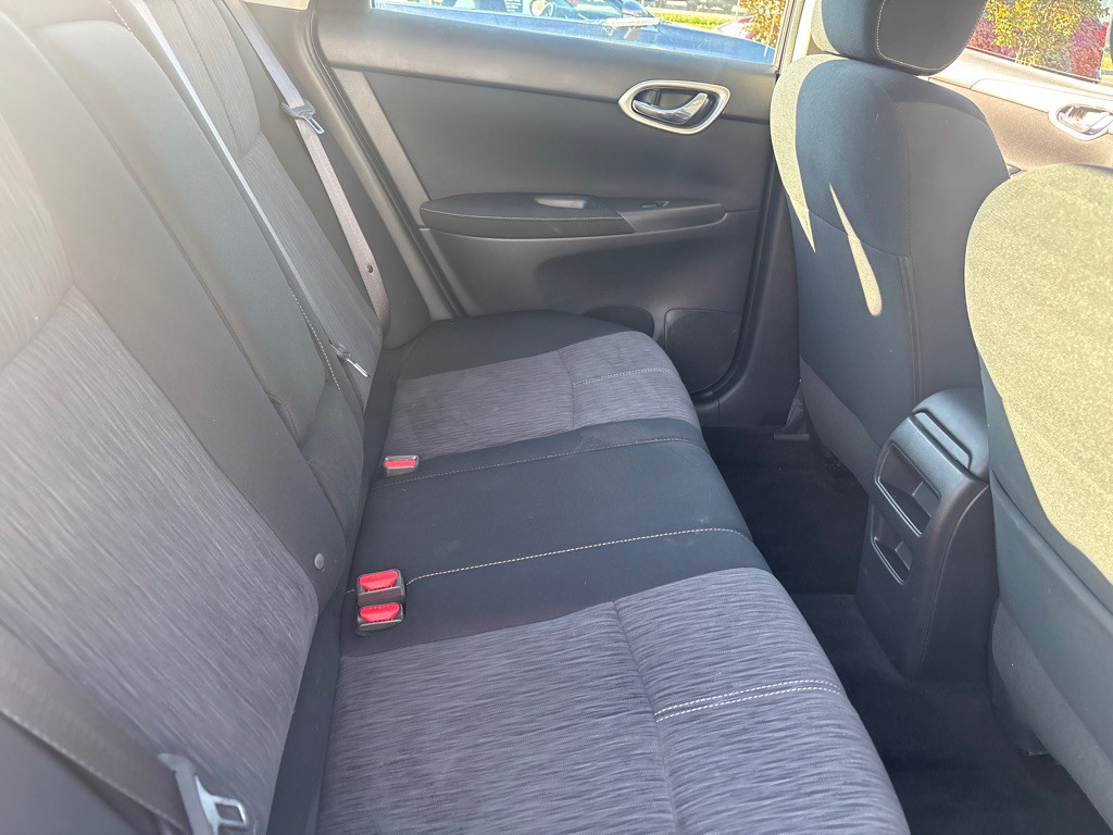 2014 Nissan Sentra Image 15