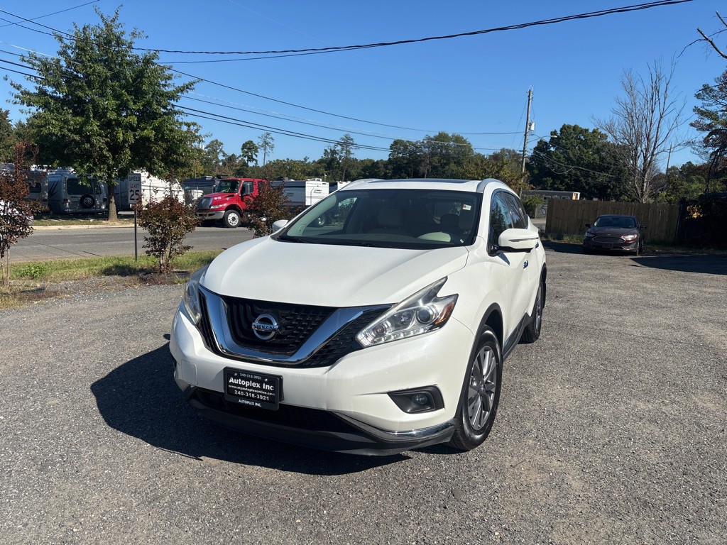 2015 Nissan Murano Image 2