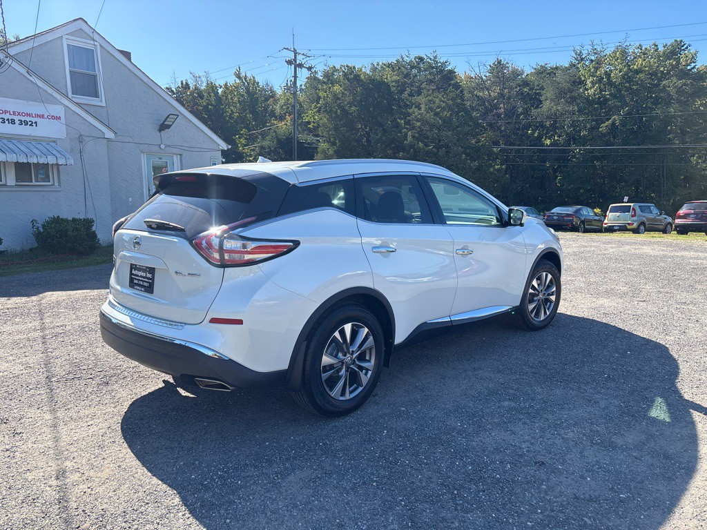 2015 Nissan Murano Image 11