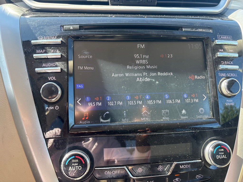 2015 Nissan Murano Image 23
