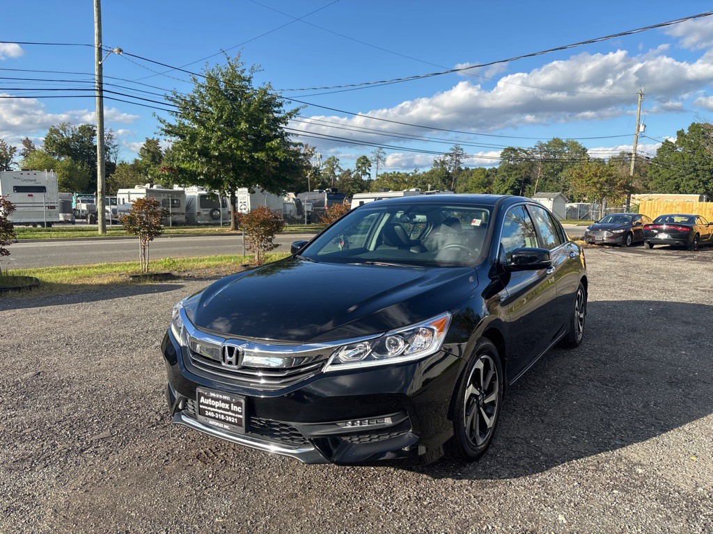 2017 Honda Accord Image 5