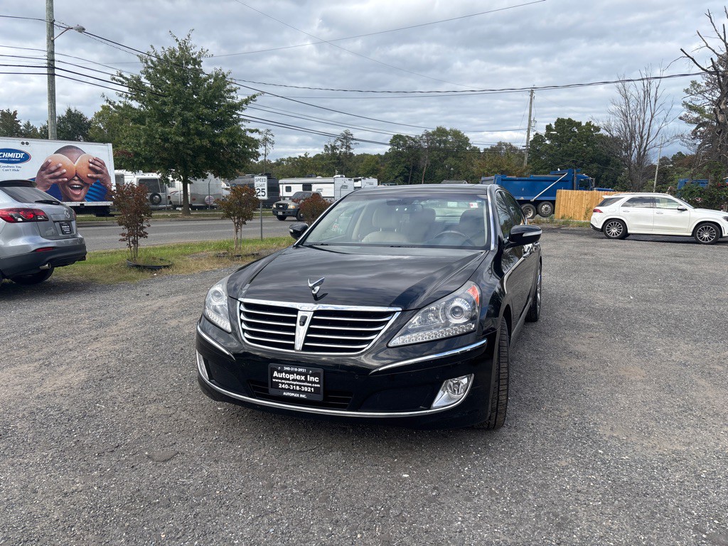 2011 Hyundai Equus Image 2