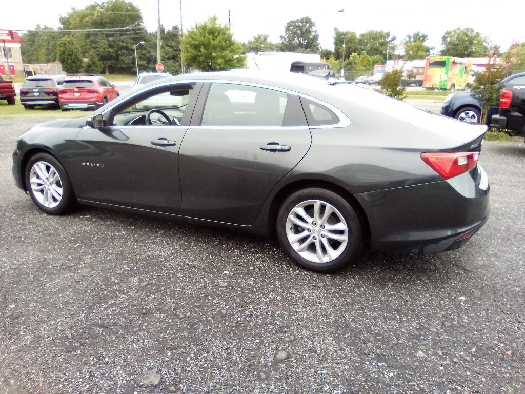 2018 Chevrolet Malibu Image 4