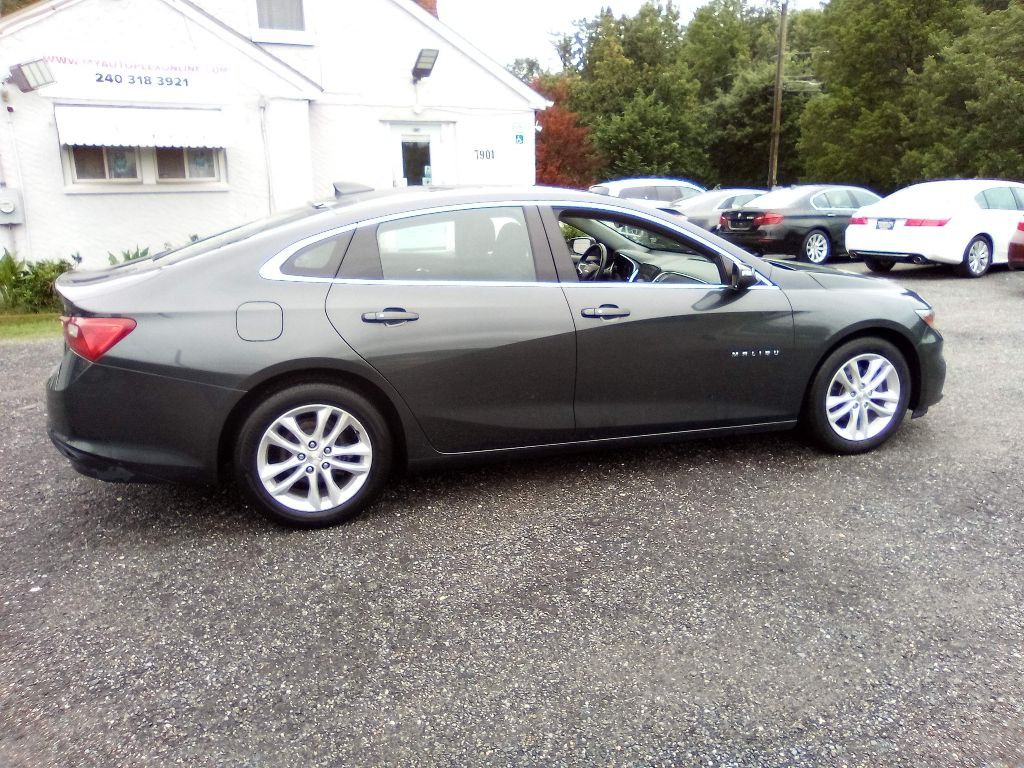 2018 Chevrolet Malibu Image 5