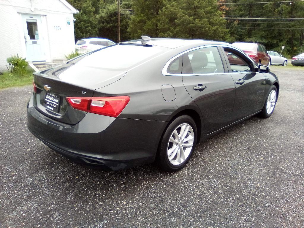 2018 Chevrolet Malibu Image 6