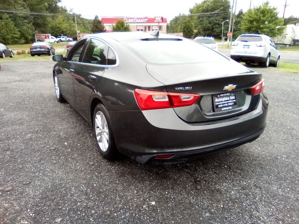 2018 Chevrolet Malibu Image 7