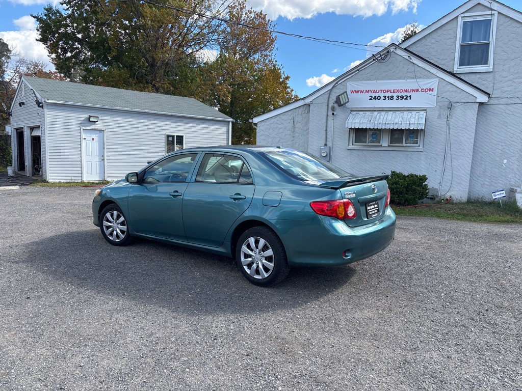2010 Toyota Corolla Image 7