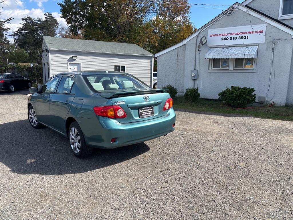 2010 Toyota Corolla Image 8