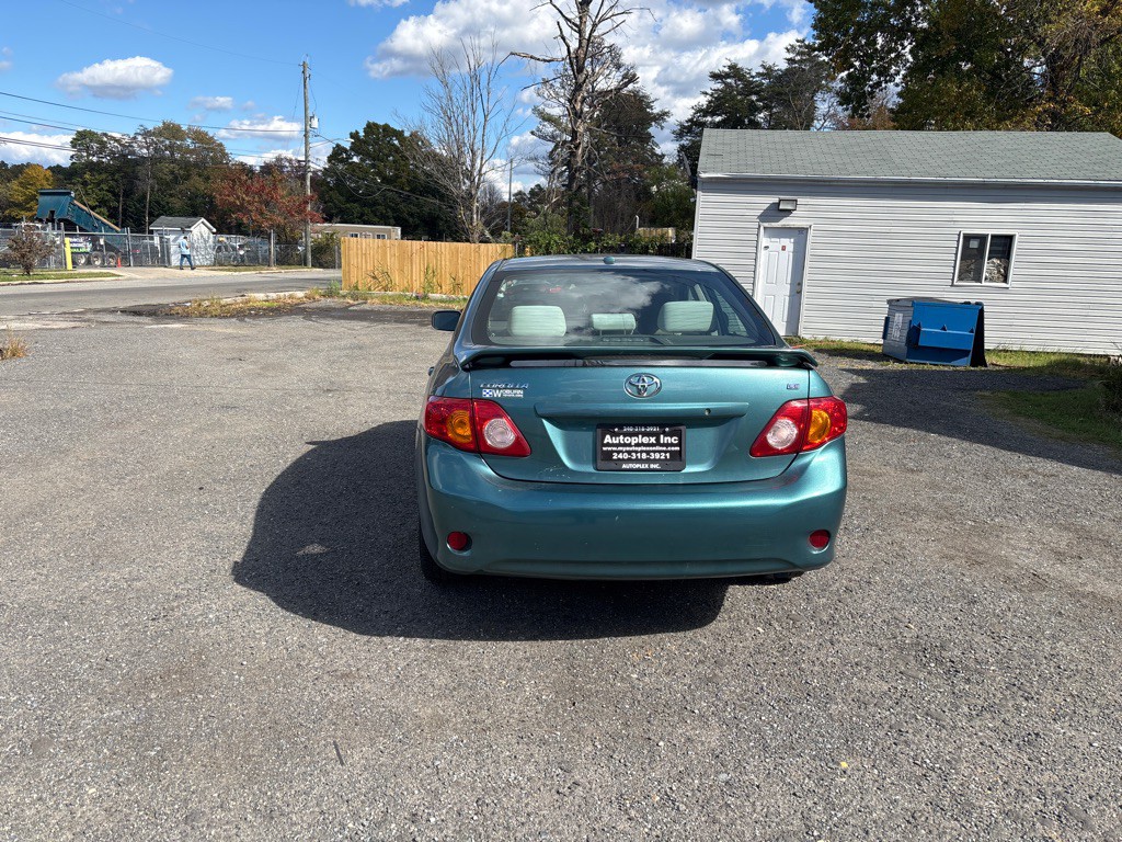 2010 Toyota Corolla Image 9