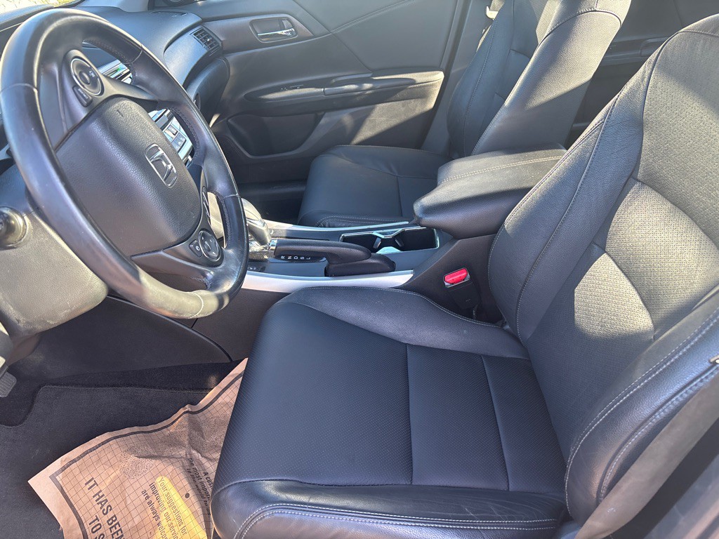 2014 Honda Accord Image 16