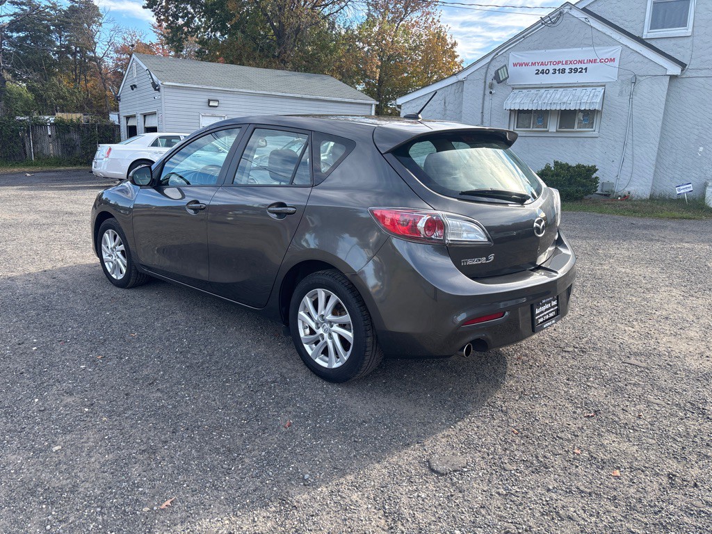 2012 Mazda Mazda3 Image 7