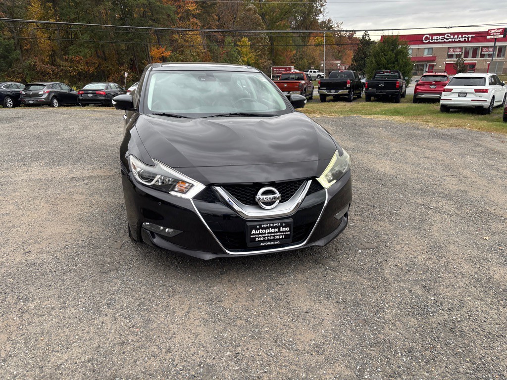 2016 Nissan Maxima Image 12