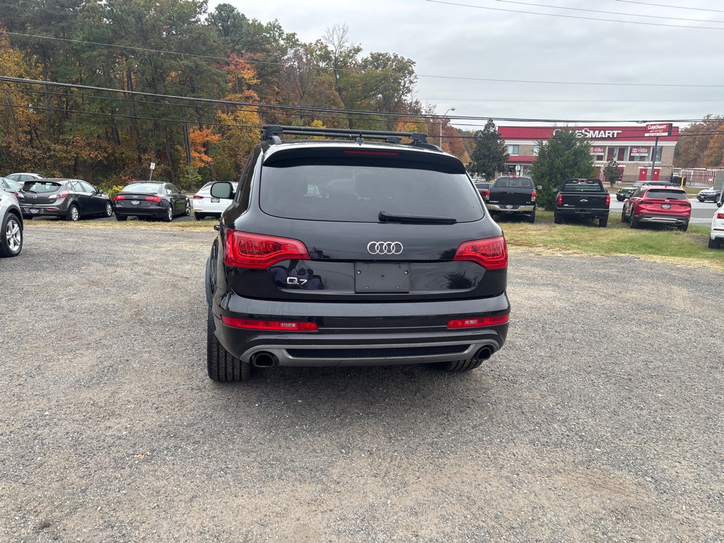 2013 Audi Q7 Image 8
