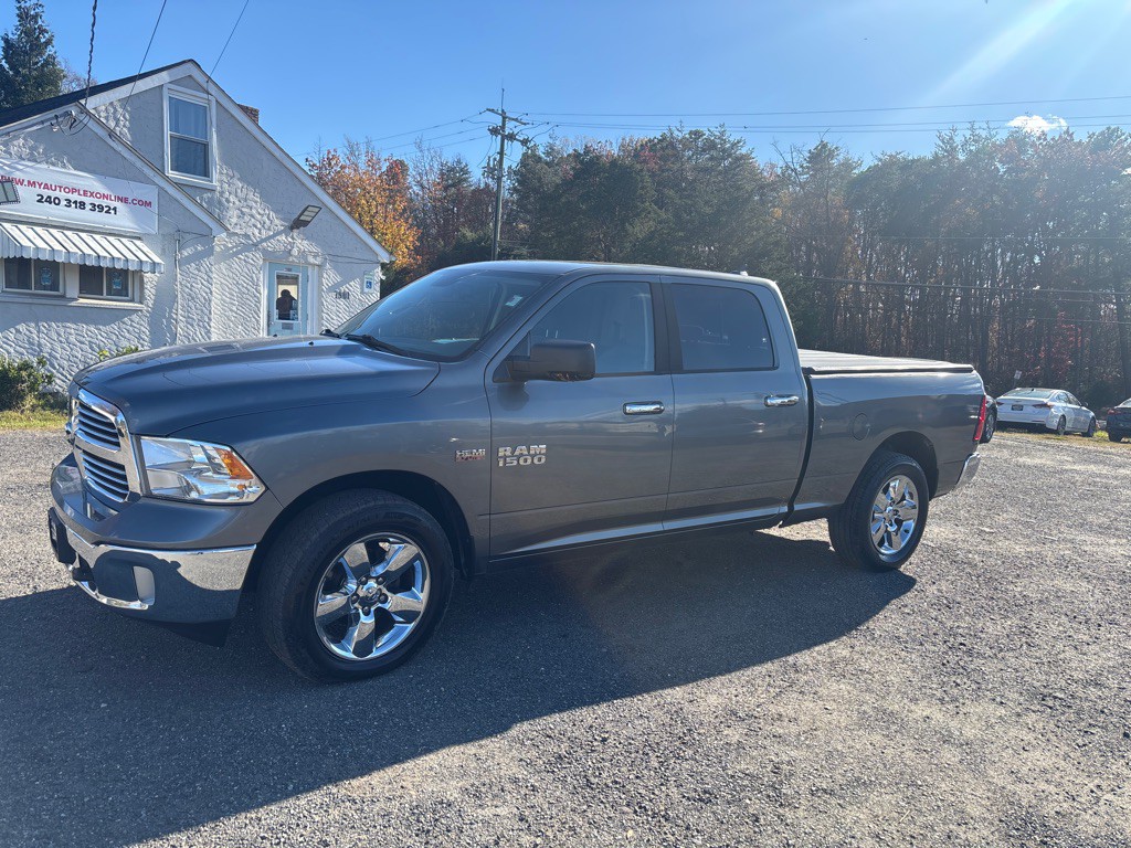 2013 RAM 1500 Image 3