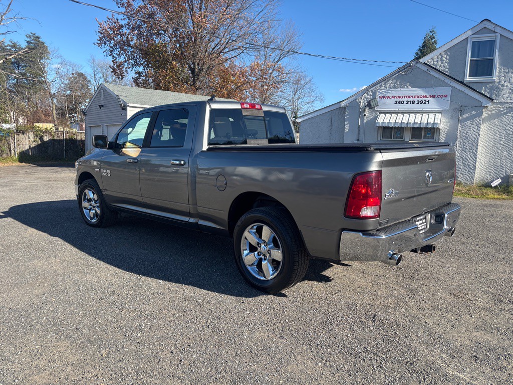2013 RAM 1500 Image 6
