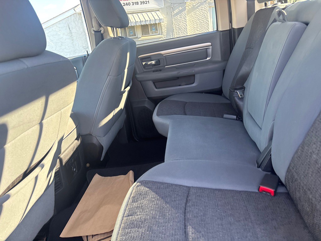 2013 RAM 1500 Image 15