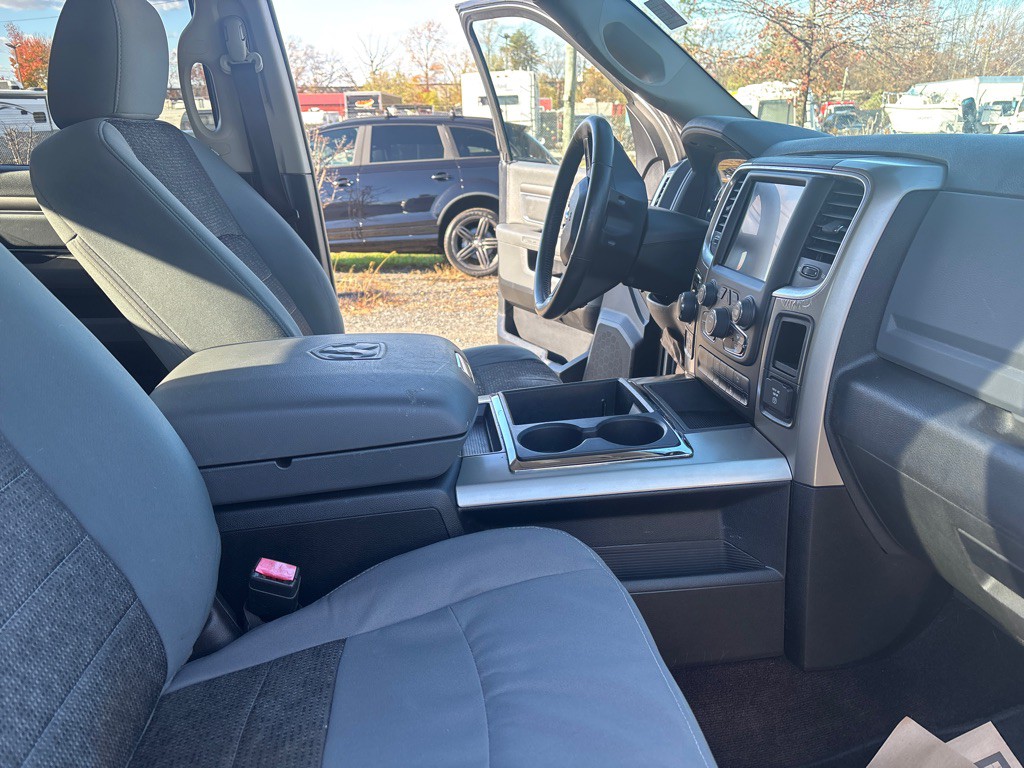 2013 RAM 1500 Image 17