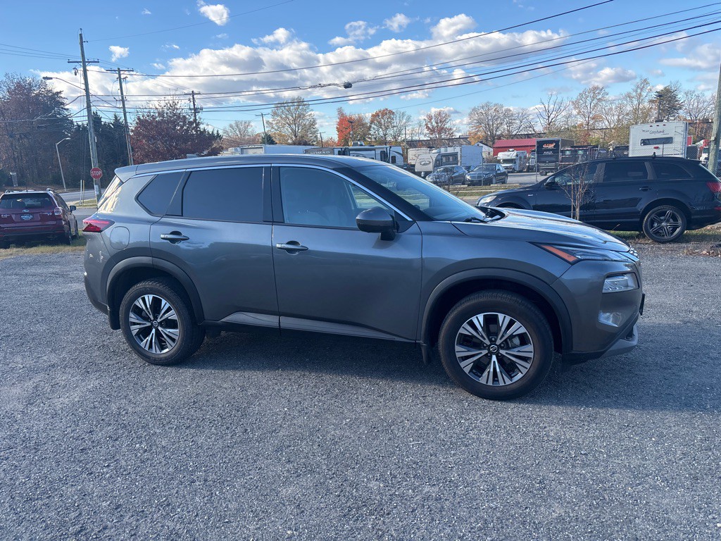 2021 Nissan Rogue Image 12