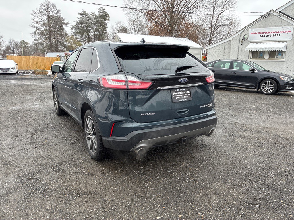 2019 Ford Edge Image 5