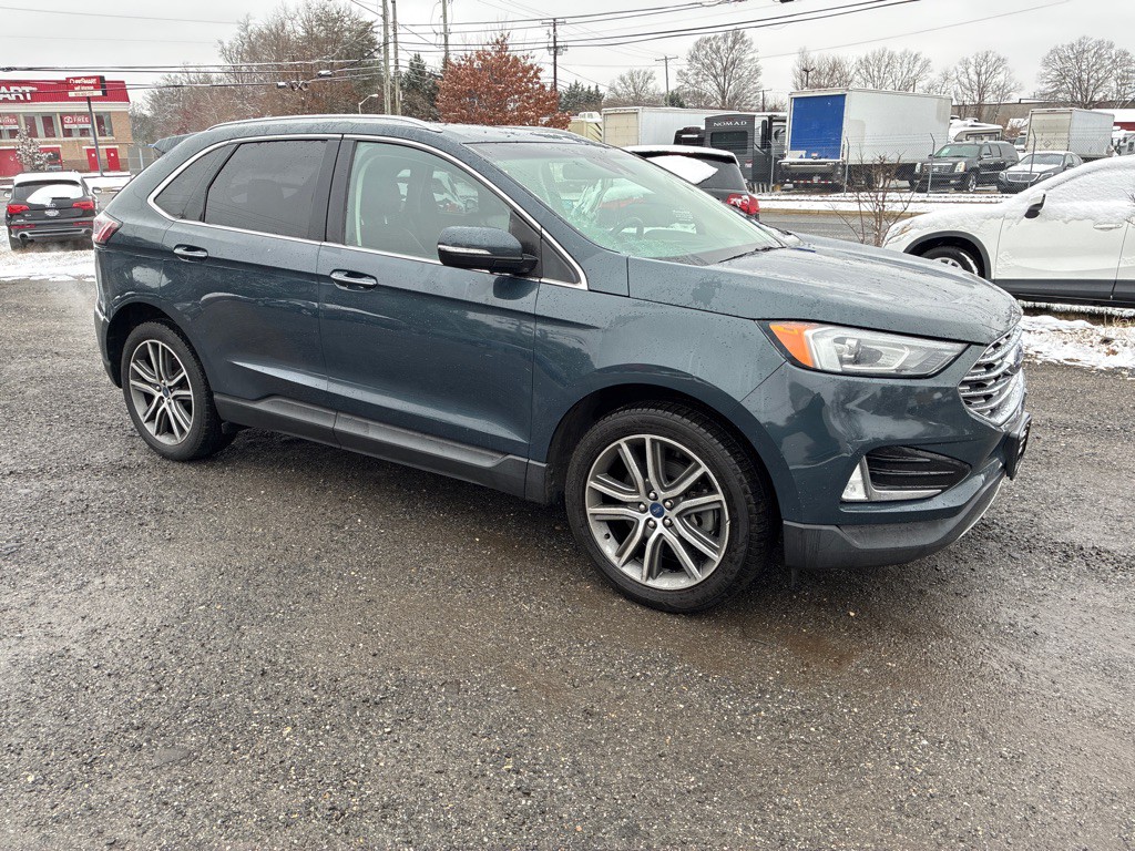 2019 Ford Edge Image 9