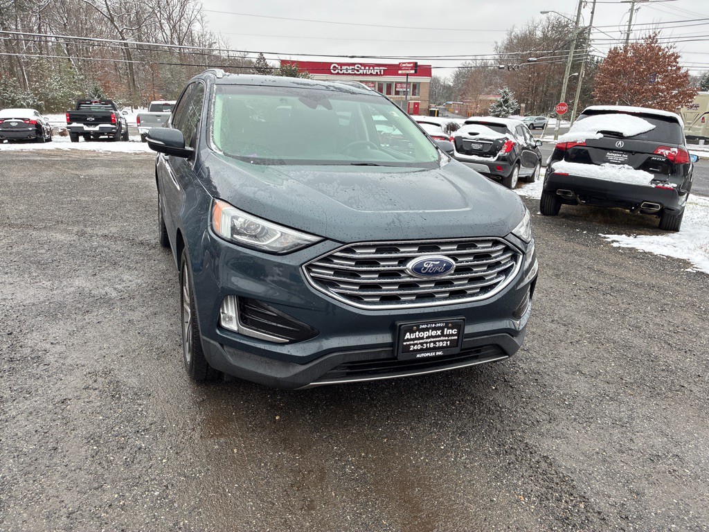 2019 Ford Edge Image 10