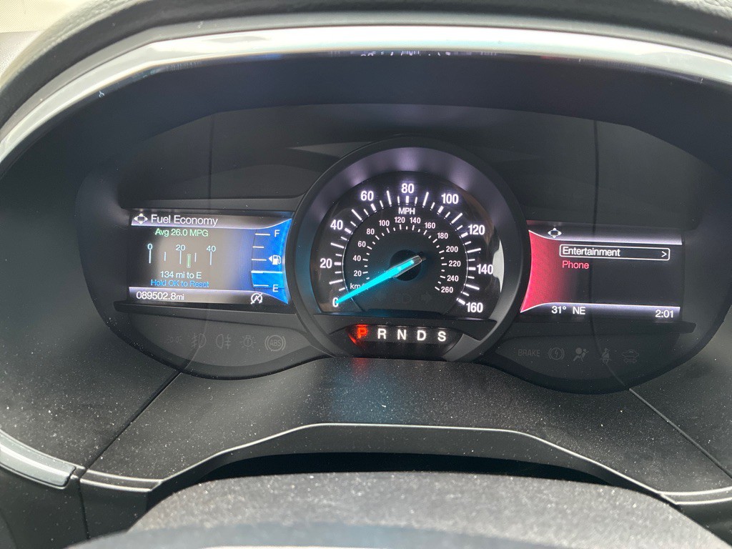 2019 Ford Edge Image 19