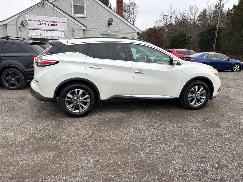 2016 Nissan Murano Image 9