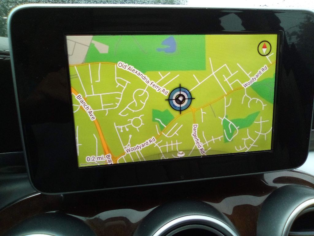 2015 Mercedes-Benz C-Class Image 33