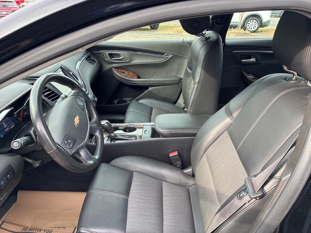 2015 Chevrolet Impala Image 14