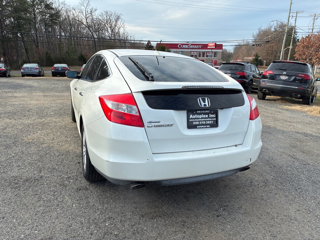 2010 Honda Crosstour Image 5