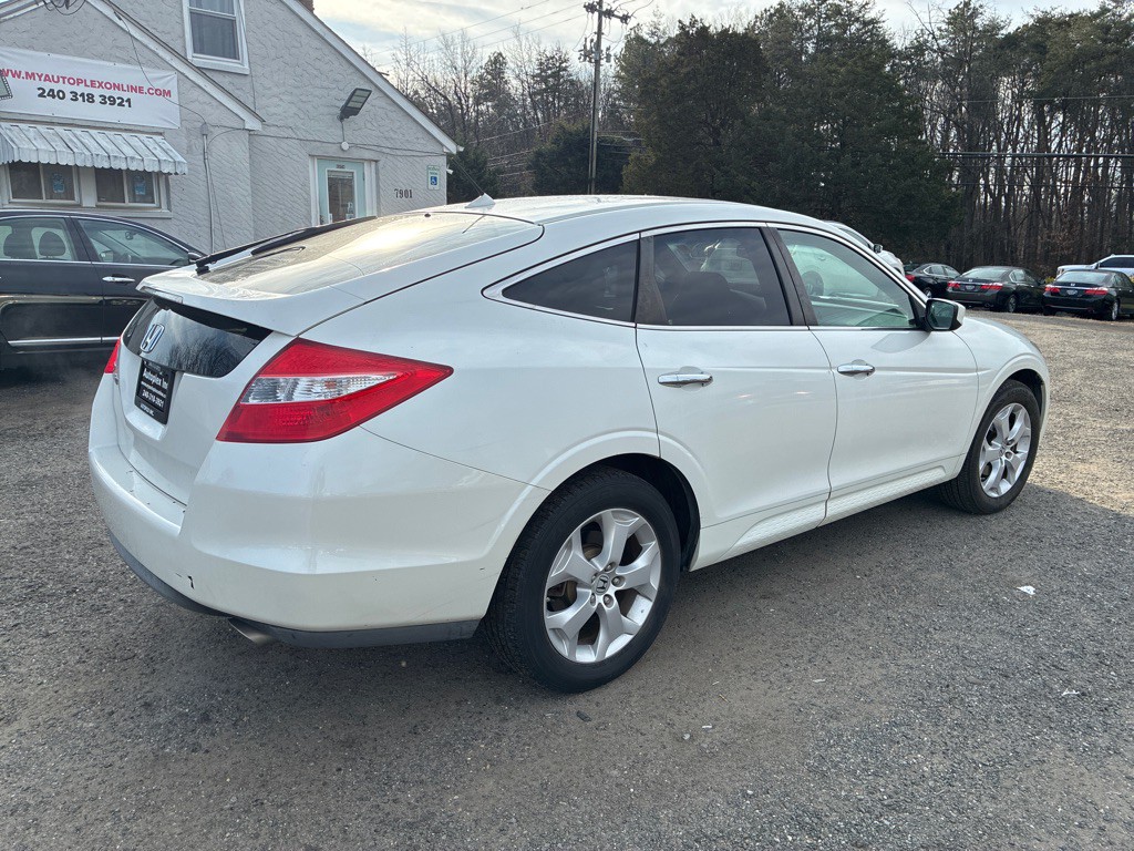 2010 Honda Crosstour Image 7