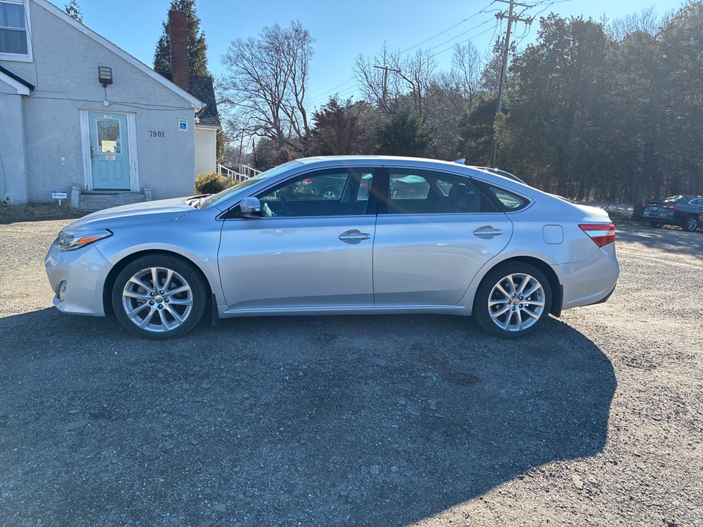 2013 Toyota Avalon Image 5