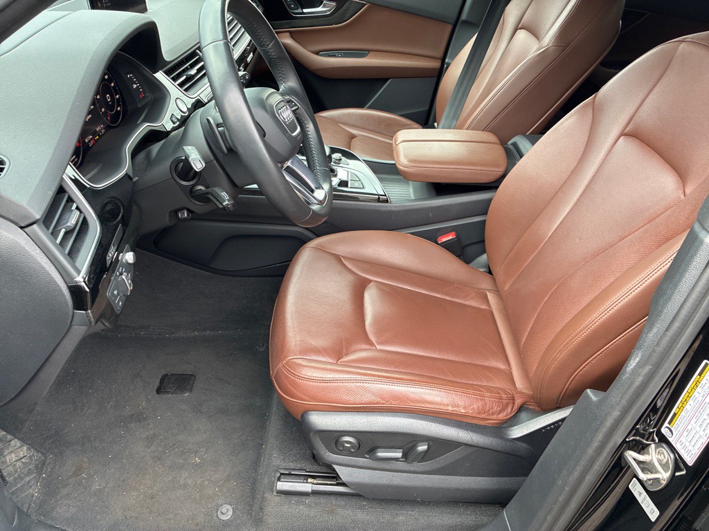 2018 Audi Q7 Image 16