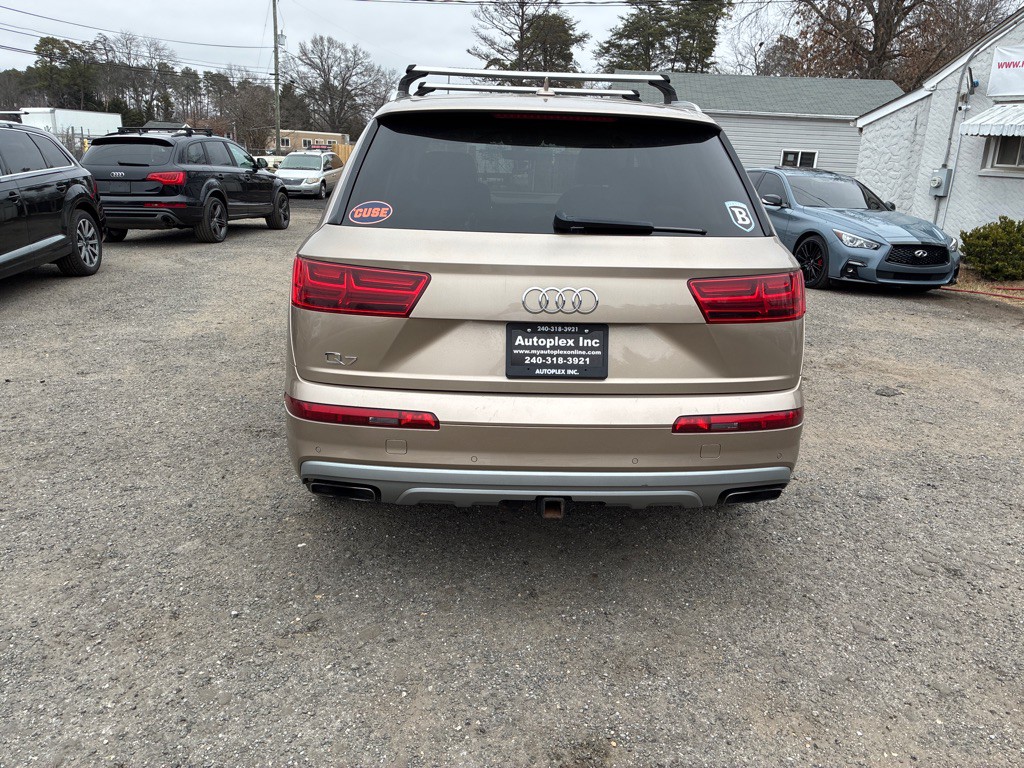 2019 Audi Q7 Image 9