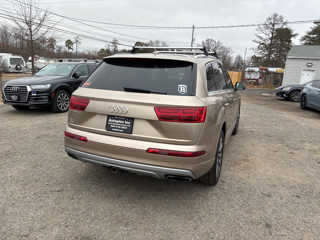 2019 Audi Q7 Image 10