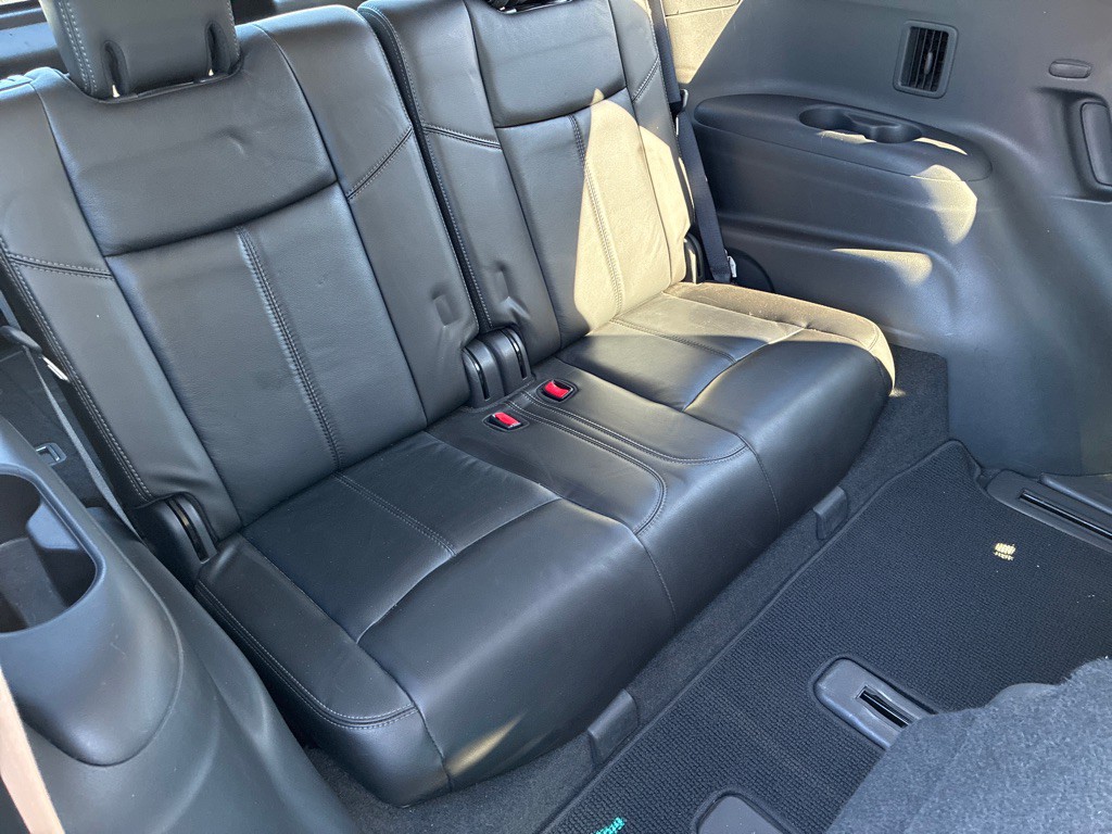 2013 Nissan Pathfinder Image 15