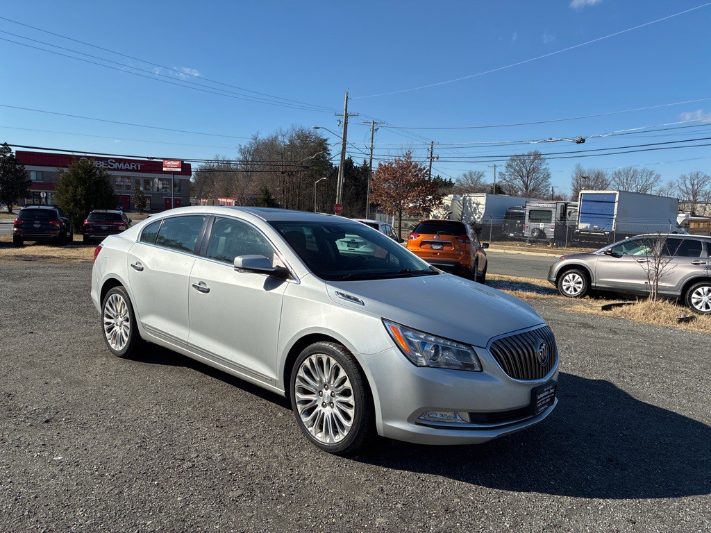 2015 Buick Lacrosse Image 16