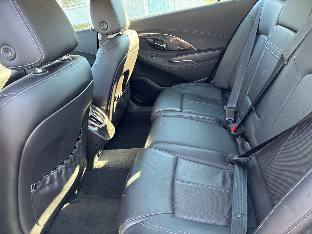 2015 Buick Lacrosse Image 20