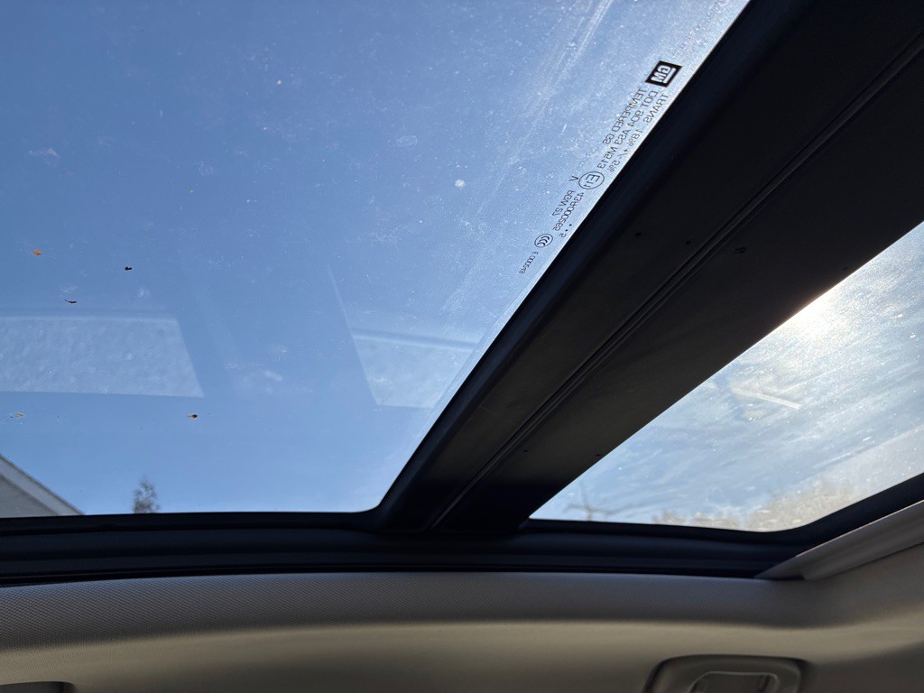 2015 Buick Lacrosse Image 26