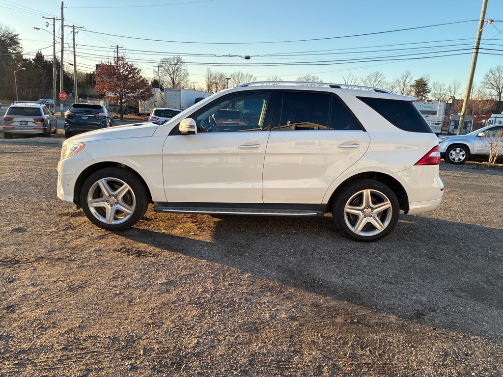 2015 Mercedes-Benz M-Class Image 5