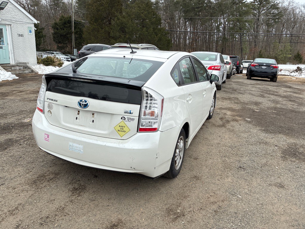 2011 Toyota Prius Image 8