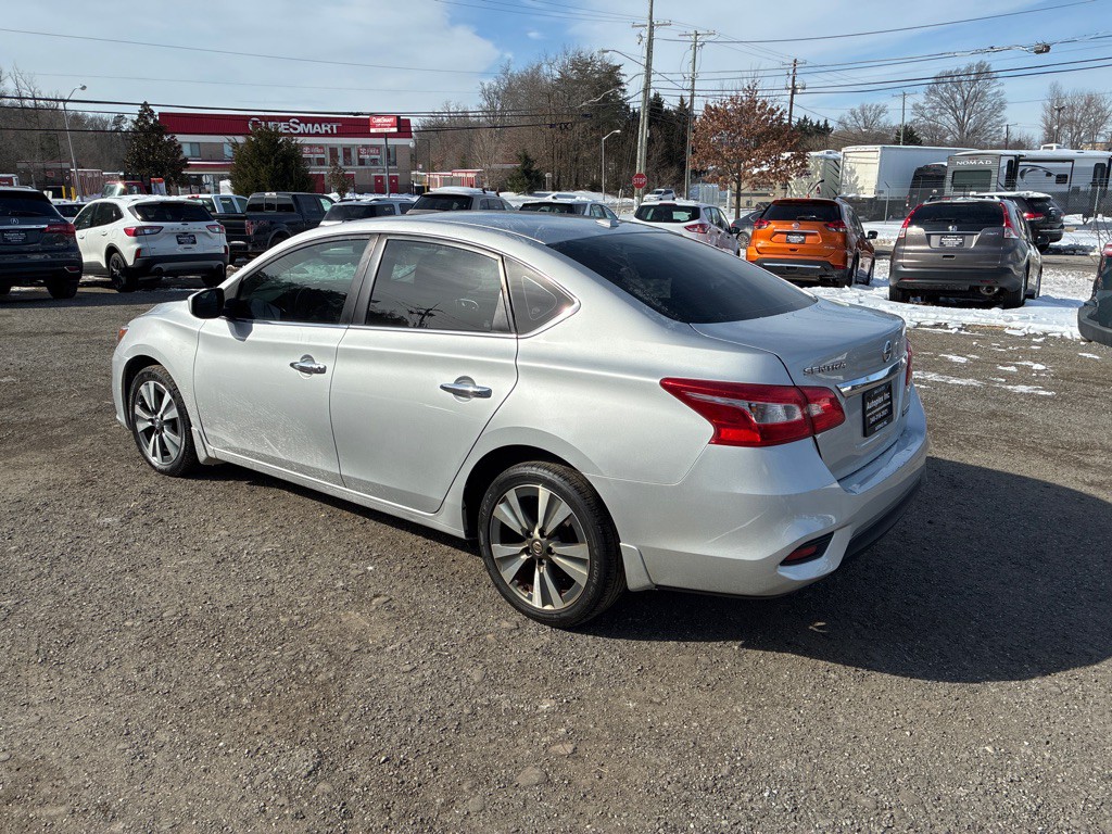 2019 Nissan Sentra Image 3