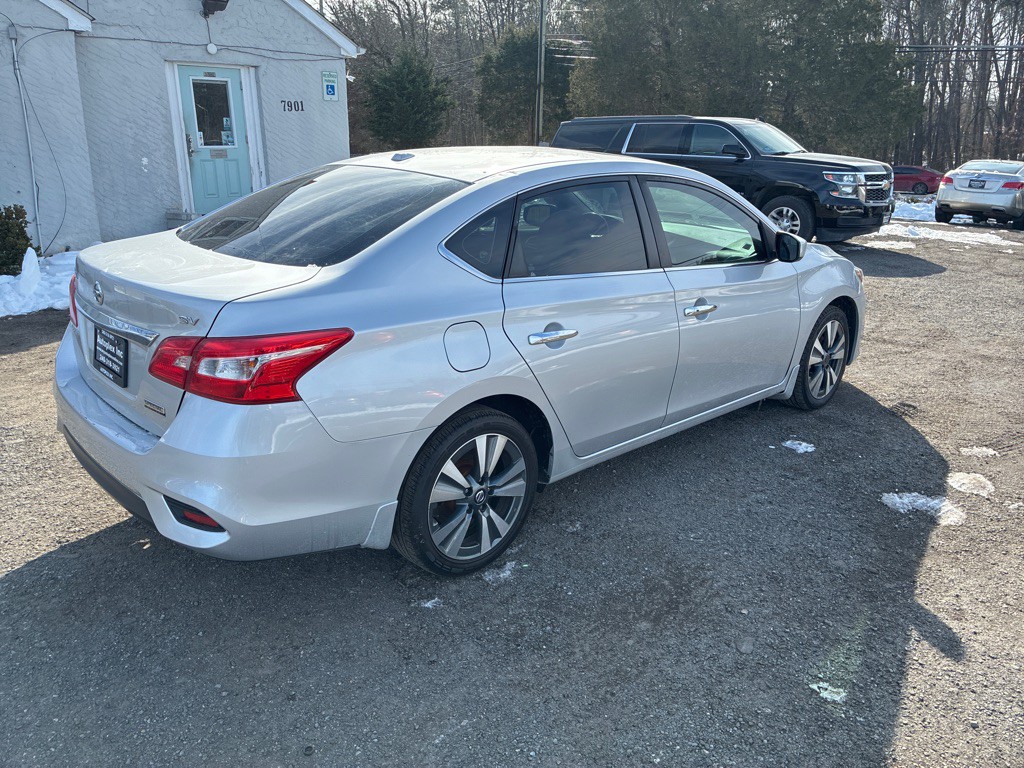 2019 Nissan Sentra Image 7