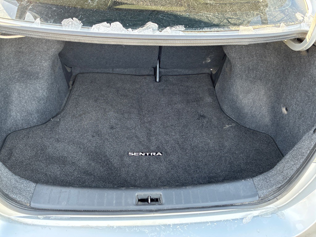 2019 Nissan Sentra Image 13