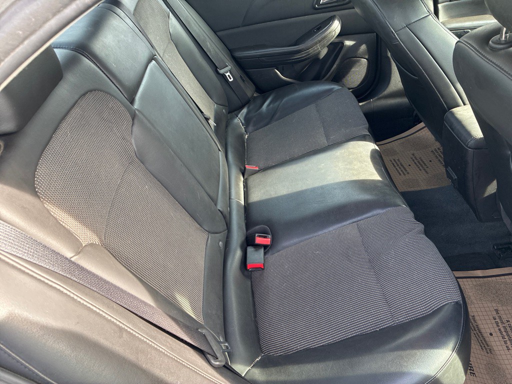 2014 Chevrolet Malibu Image 16