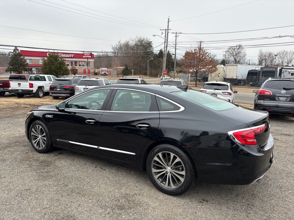 2017 Buick Lacrosse Image 5