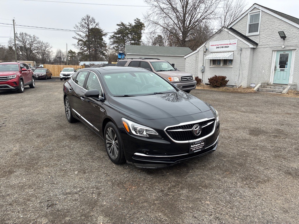 2017 Buick Lacrosse Image 12