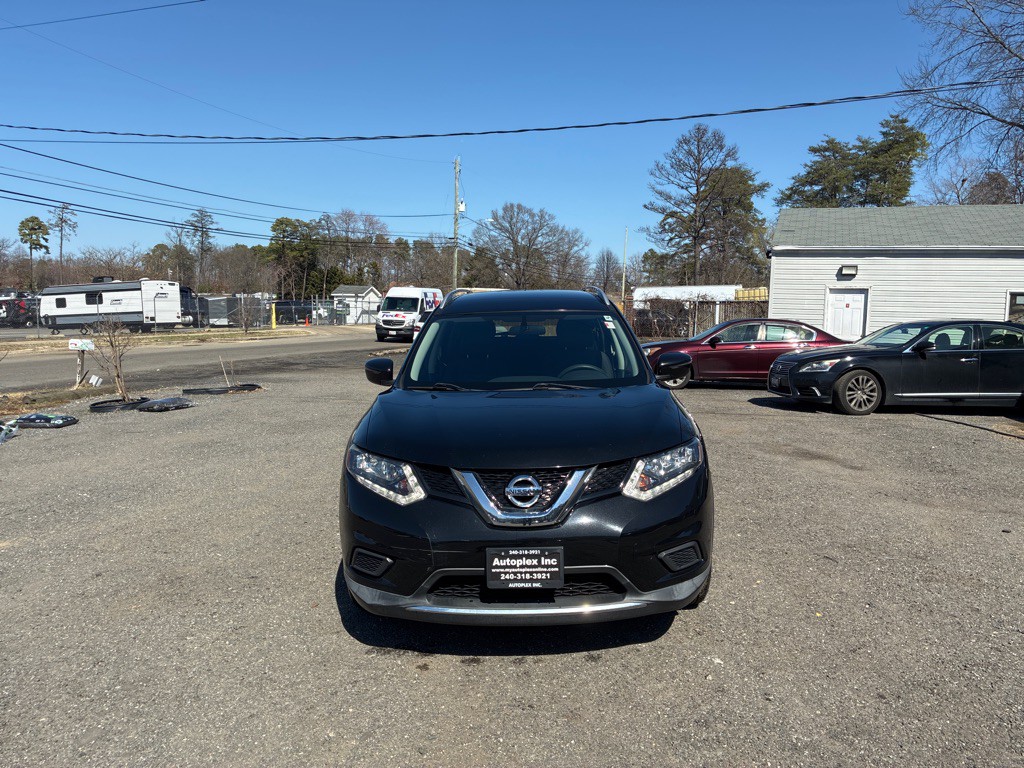 2016 Nissan Rogue Image 1