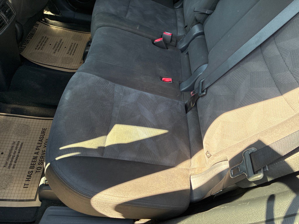 2016 Nissan Rogue Image 12