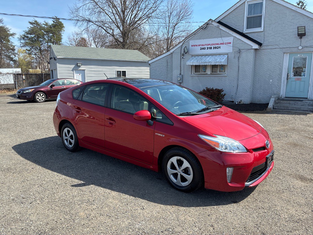 2012 Toyota Prius Image 11